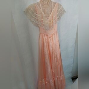 Gunne Sax Romantic Renaissance Bridal Peach Maxi Dress with Lace Capelet